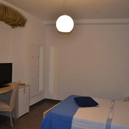 فندق مبيت وإفطار Casale Tiano
