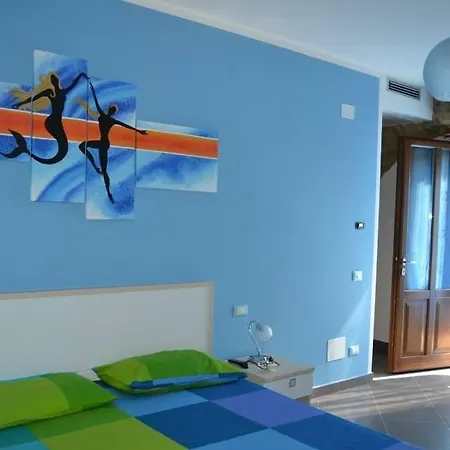 Casale Tiano فندق مبيت وإفطار مونتيكوريس