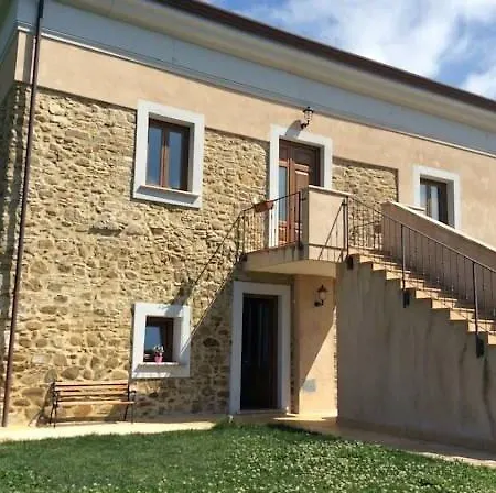 Casale Tiano Bed & Breakfast